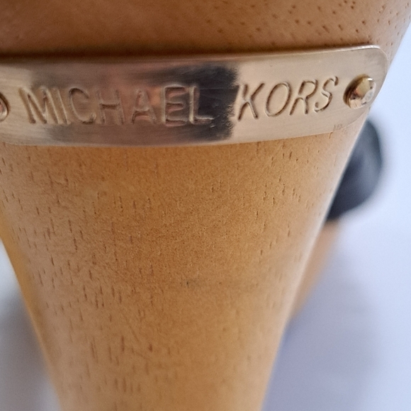 Michael Michael Kors Leather Strappy Platform Sandals Size 6.5" - Picture 14 of 14